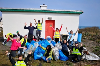 Extreme Beach Clean - Mew Island (c) Peter Miskelly