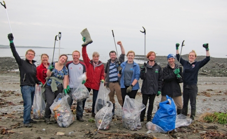 Killough beach clean groupshot 2015